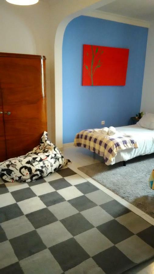 Vasco Santana Guesthouse โอดิเวลัส ภายนอก รูปภาพ